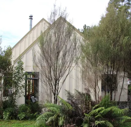 Off The Beaten Track - Bird Song Retreat