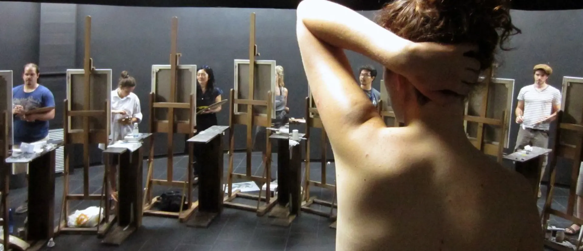 Life Drawing — Learn from Each Other & AI