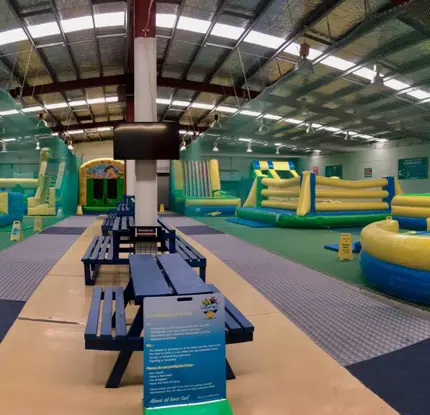 Inflatable World Hamilton